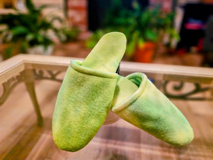 Soft Green fleece house slippers for women, size 10–11, cushioned slip‑on