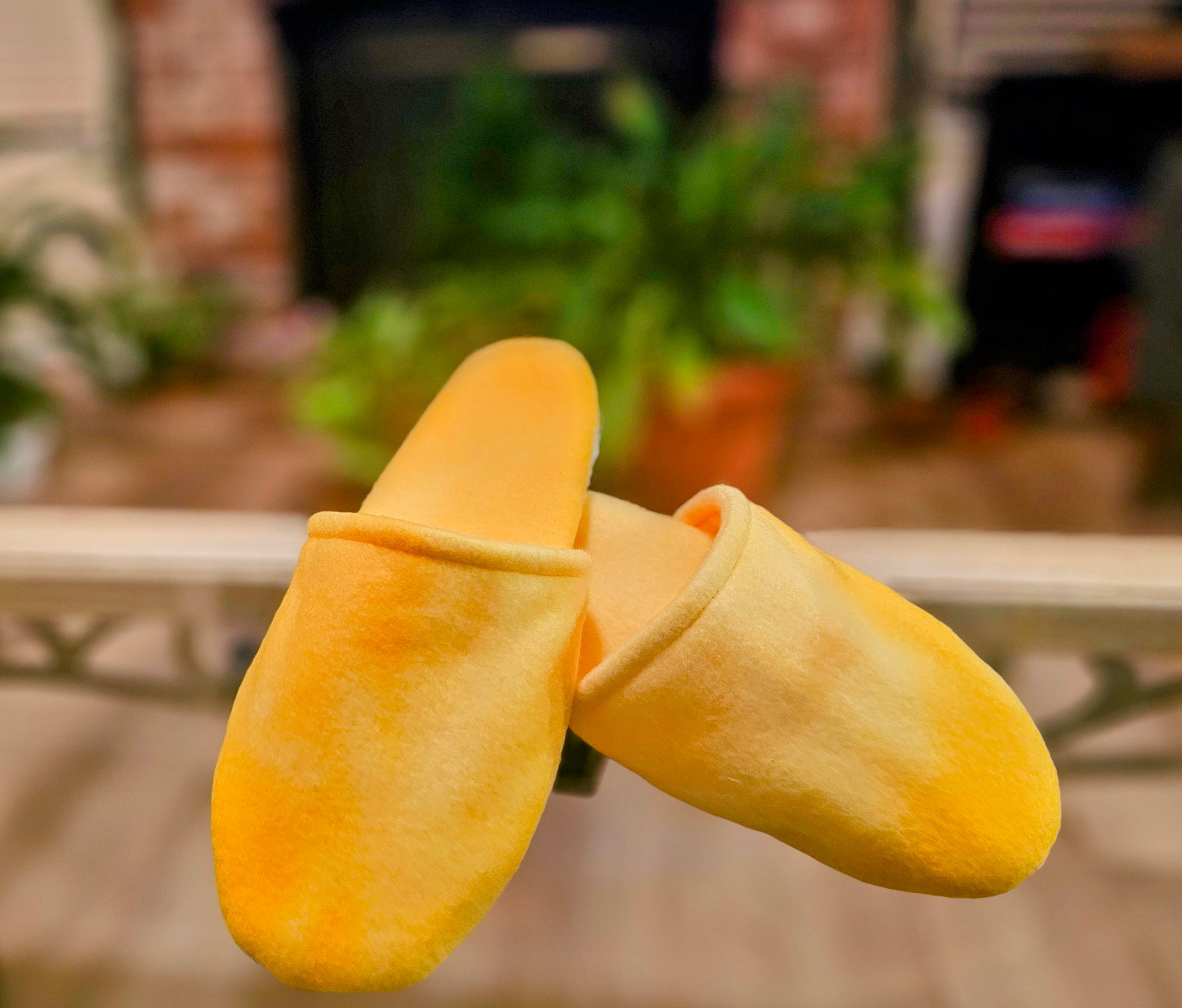 Soft yellow fleece house slippers for women, size 10–11, cushioned slip‑on